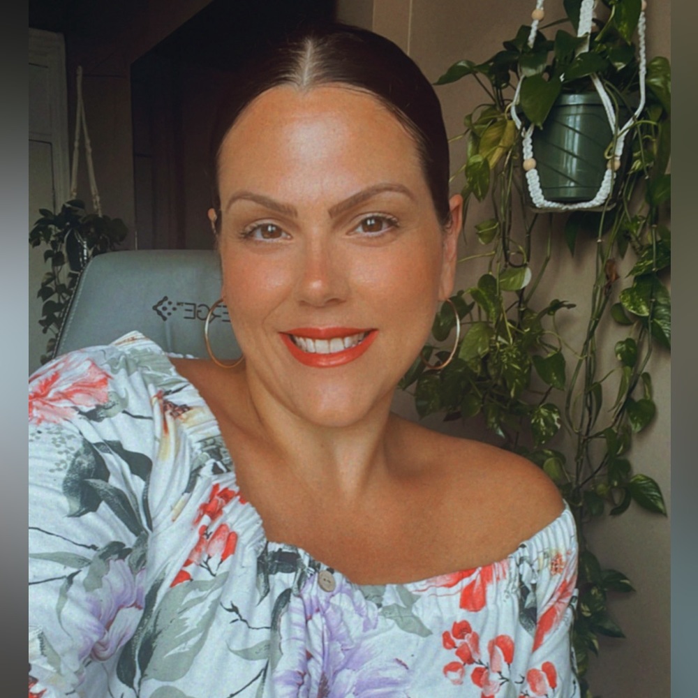 Meet your Posher, Dana